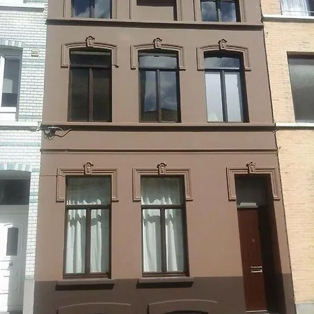 民宿 Confortable Pour 4p 150m De La 奥斯滕德