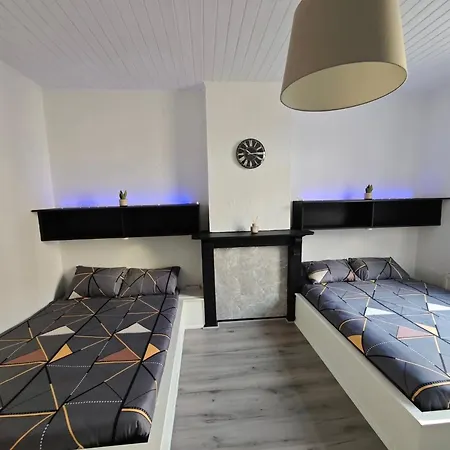 Homestay Confortable Pour 4p 150m De La